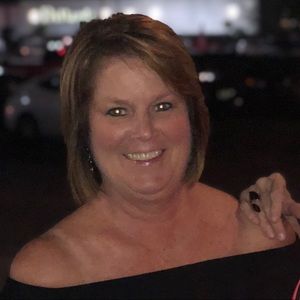 Meet your Posher, Debbie